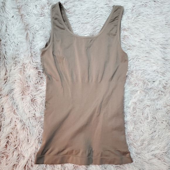 Skinny Girl smoothing shaping cami sleeveless tank top tan sz M shapewear - Picture 2 of 3